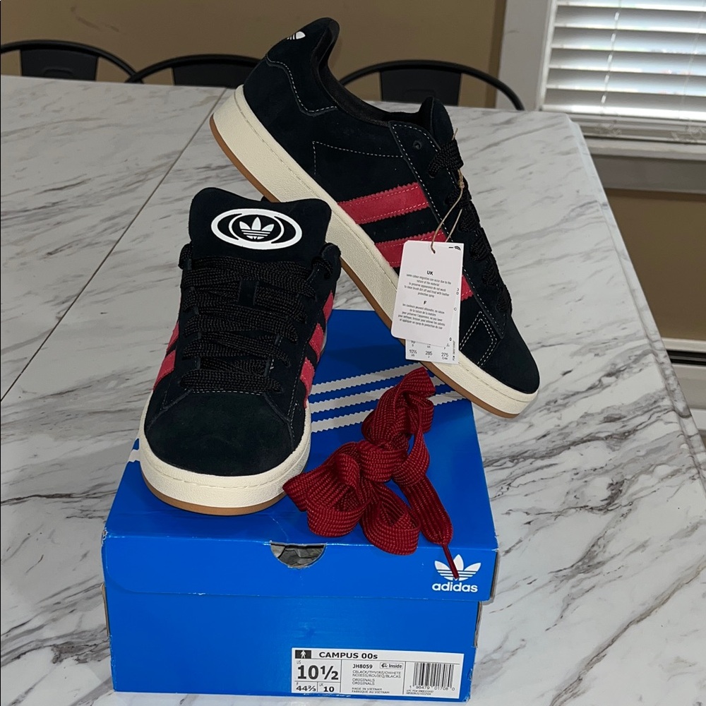 NWT Adidas Campus 00s Black with Red Accents and 2nd set of laces